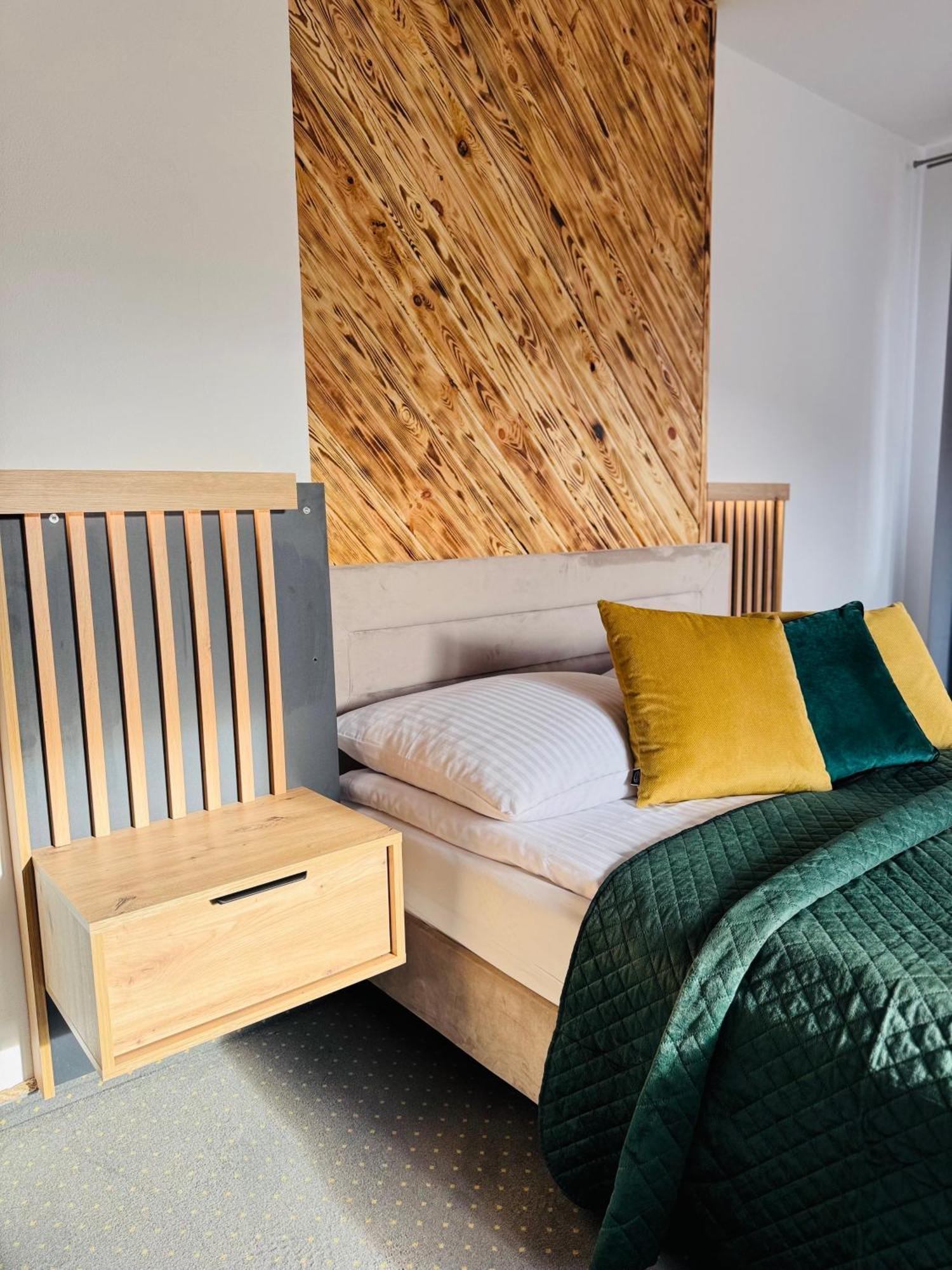Villa 84 & Apartments Jacuzzi & Sauna Zakopane Zewnętrze zdjęcie